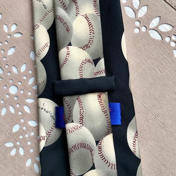 Parquet Geometric Baseball Print Necktie - Picture 6 of 7